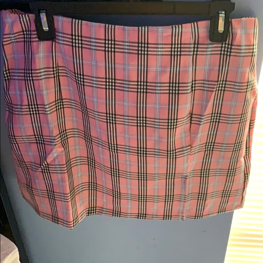 plaid mini skirt